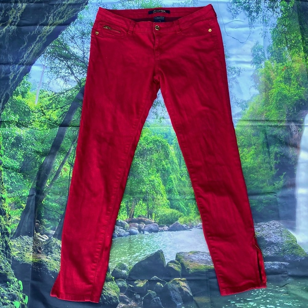 Women’s red sneak peek pants
